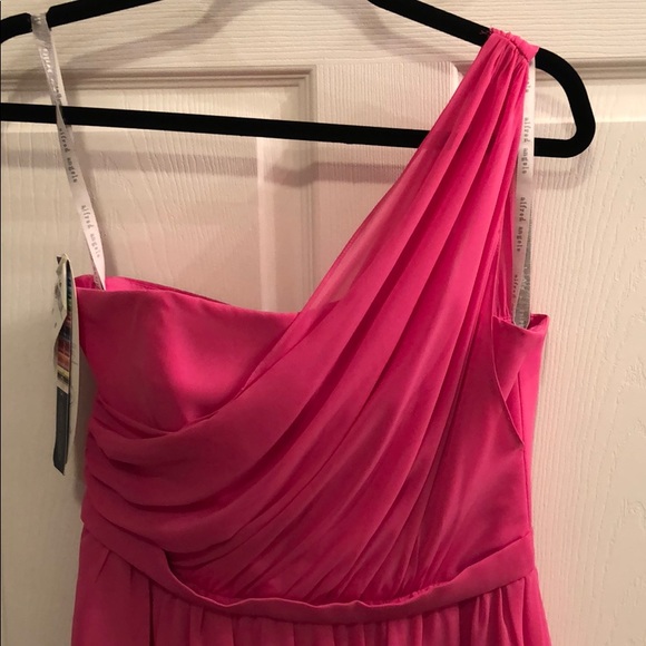 Alfred Angelo - Picture 2 of 5